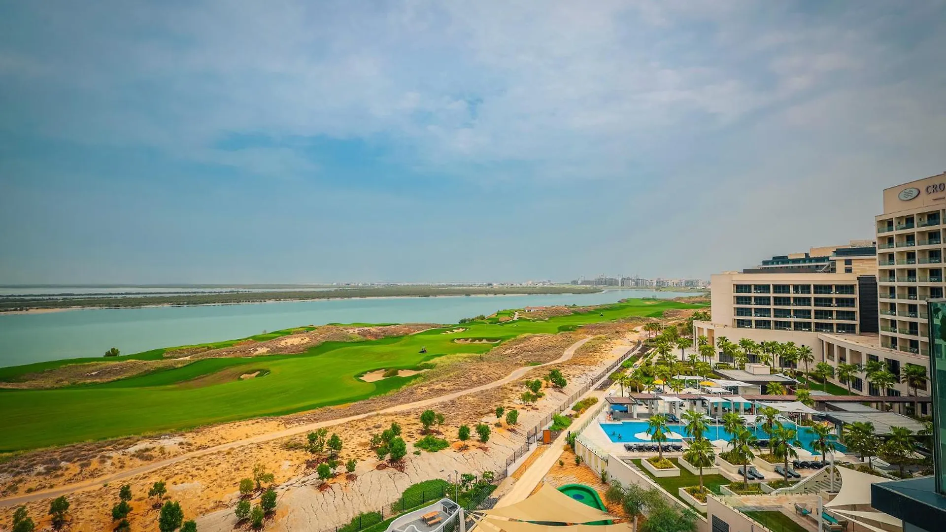 Voyage 4 Bedroom In Mayan With Ocean Views Abu Dhabi